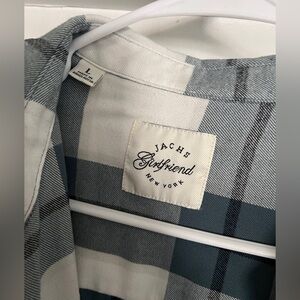 Women’s flannel